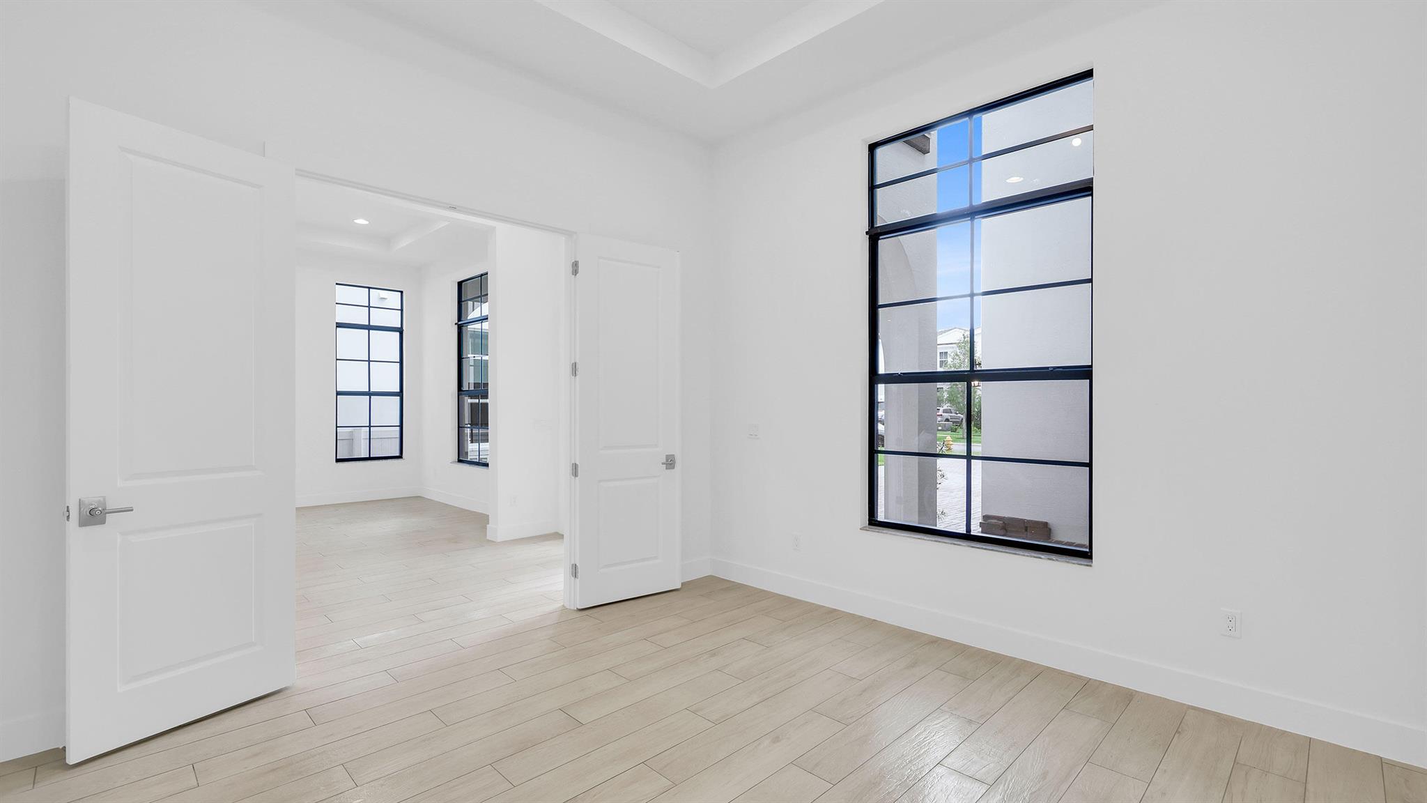 ALTON NEIGHBORHOOD - Residential