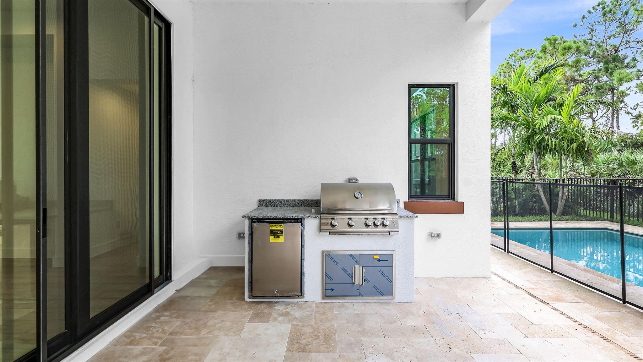 ALTON NEIGHBORHOOD - Residential