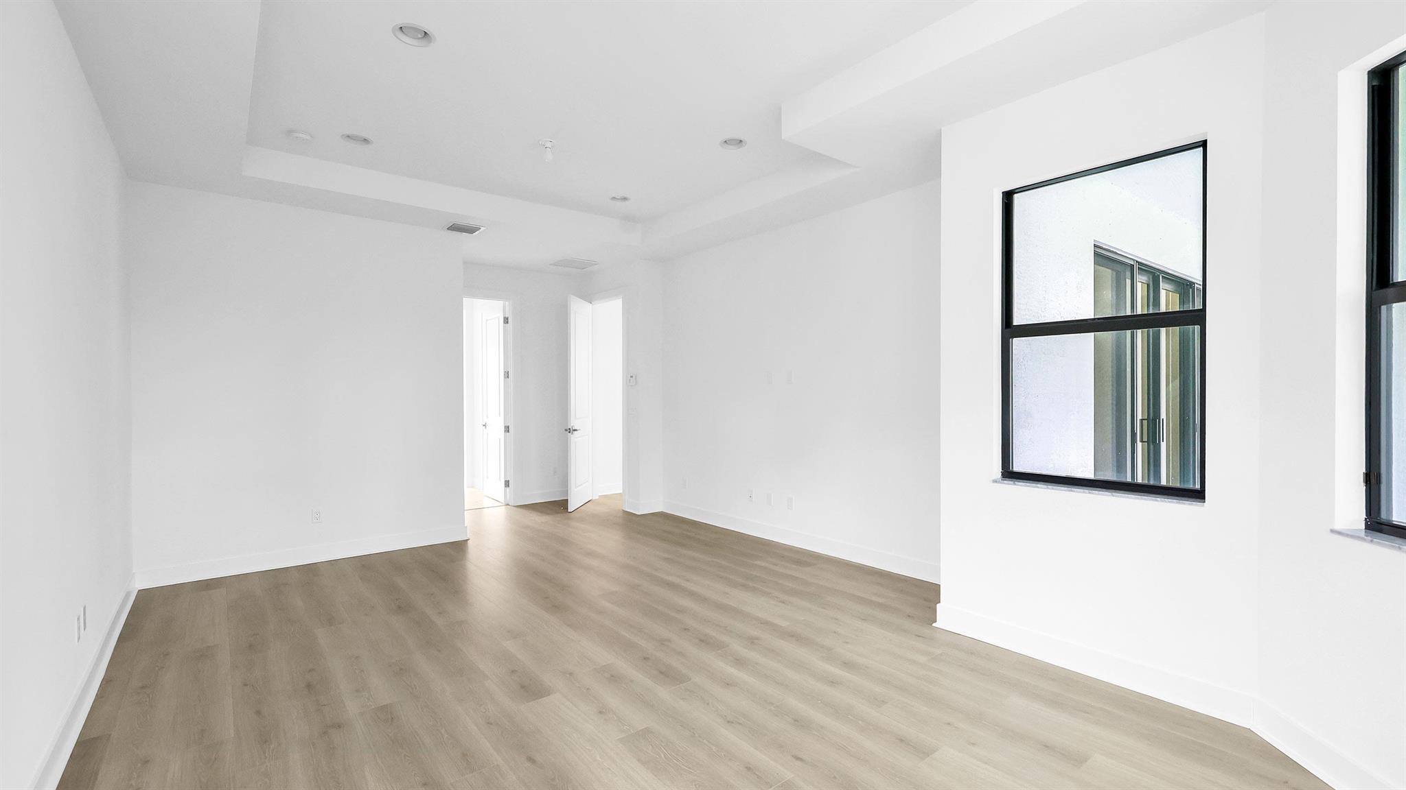 ALTON NEIGHBORHOOD - Residential