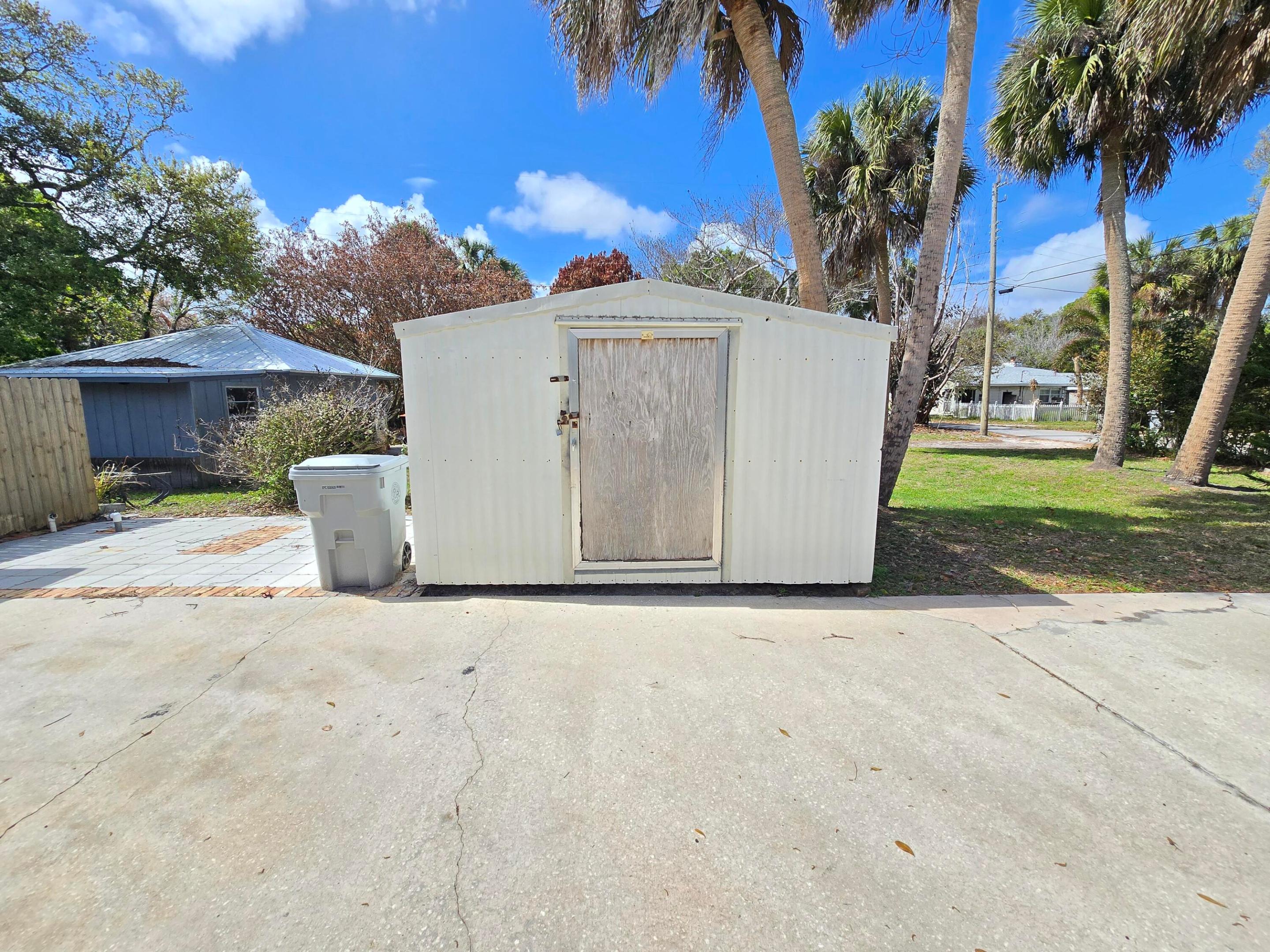 J ELMO COOK S/D - Residential Lease