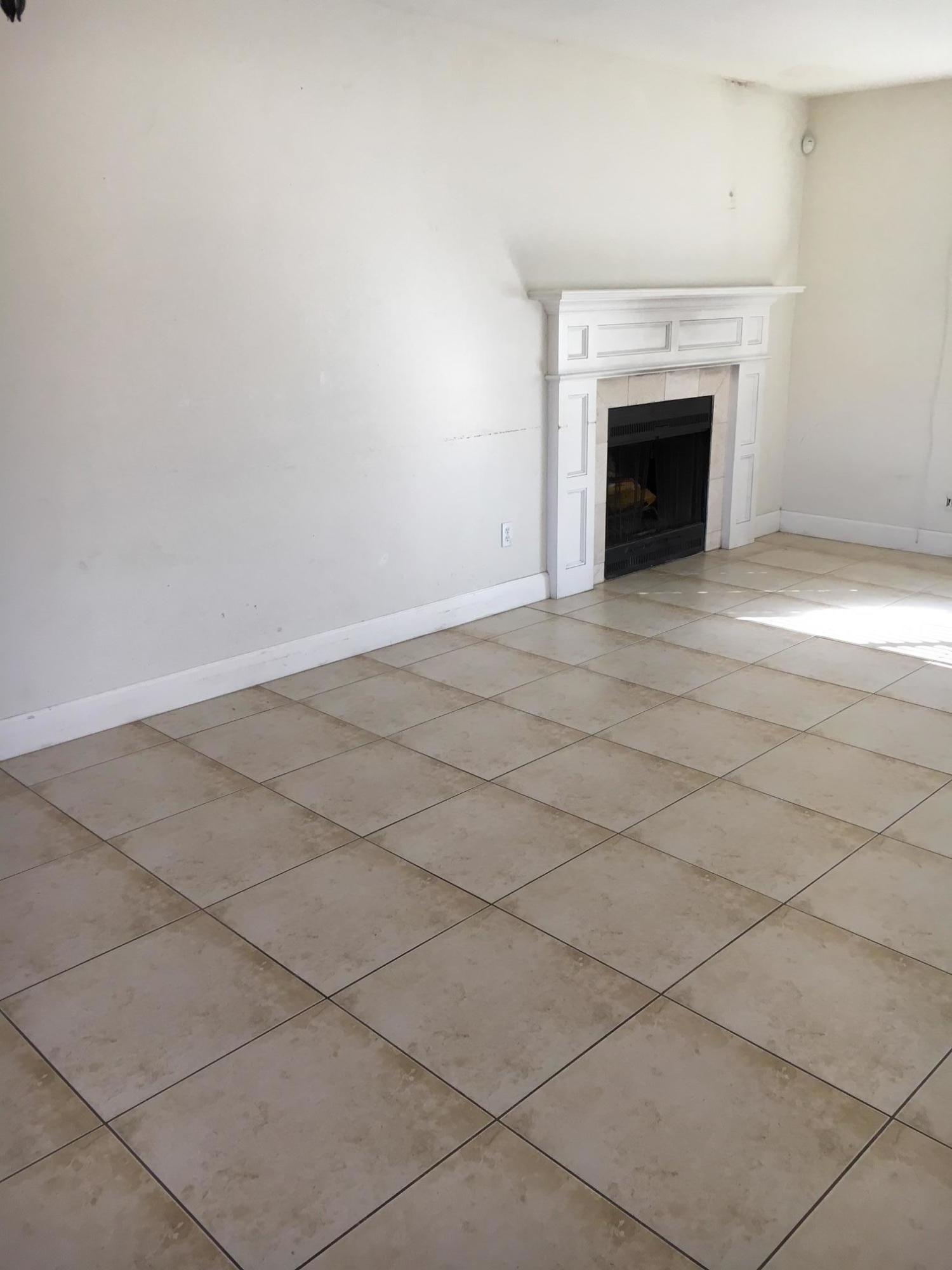 PORT ST LUCIE SEC 04 - Residential