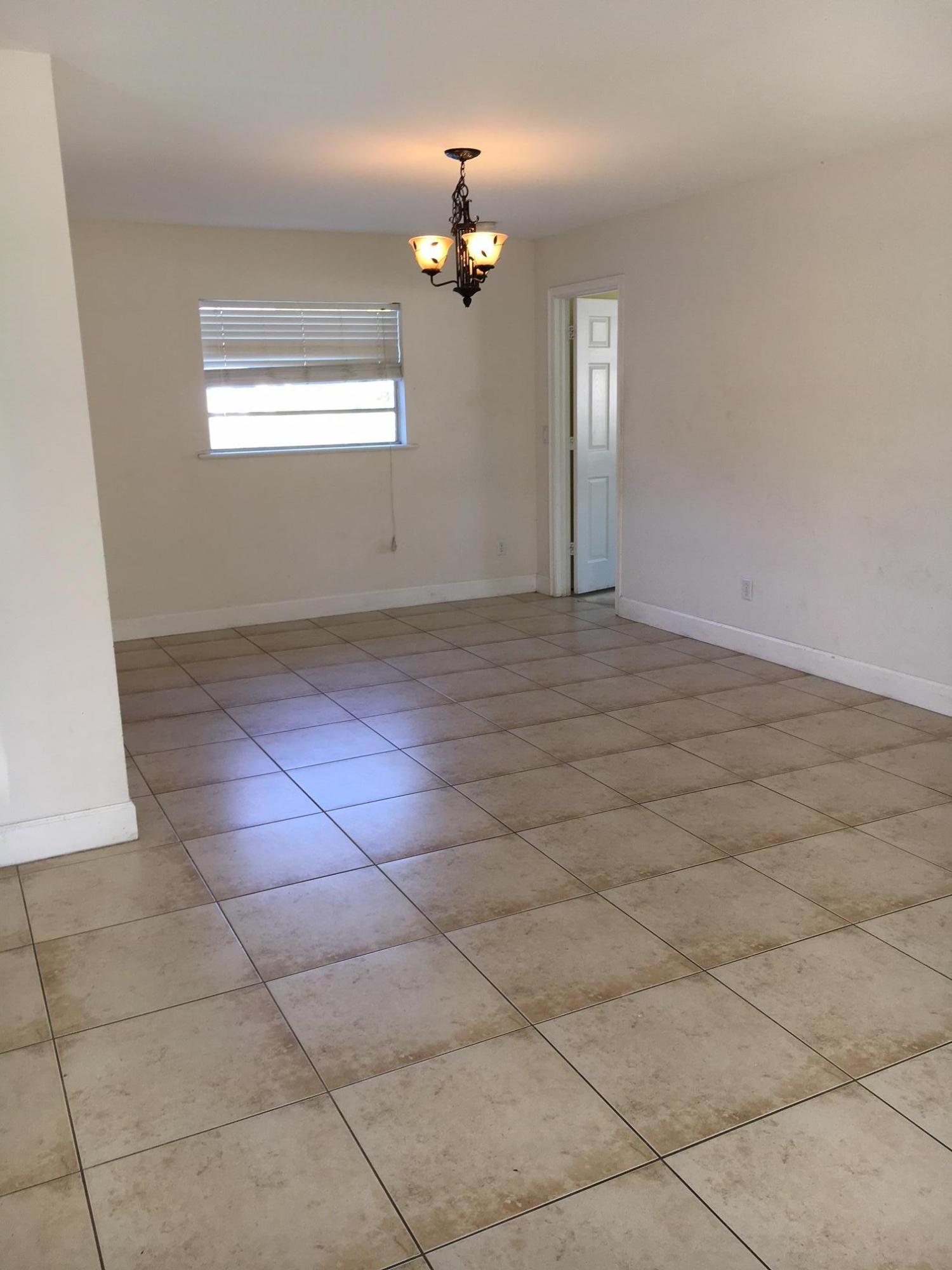 PORT ST LUCIE SEC 04 - Residential