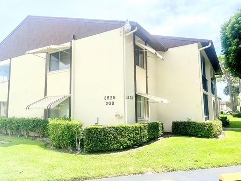 A home in Greenacres