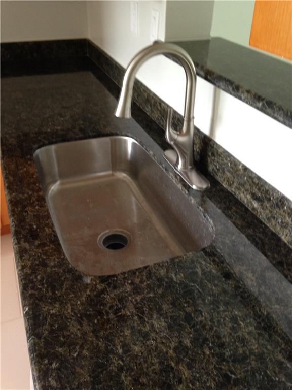 WYNMOOR COUNTRY CLUB - Residential