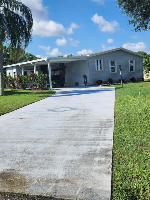 A home in Port St Lucie