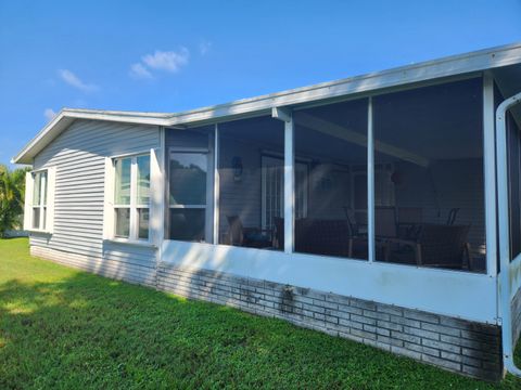 A home in Port St Lucie