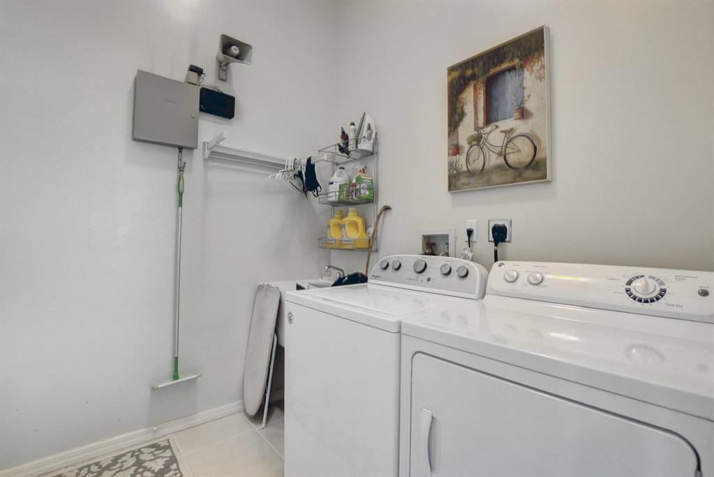 GRAND ISLES - Residential