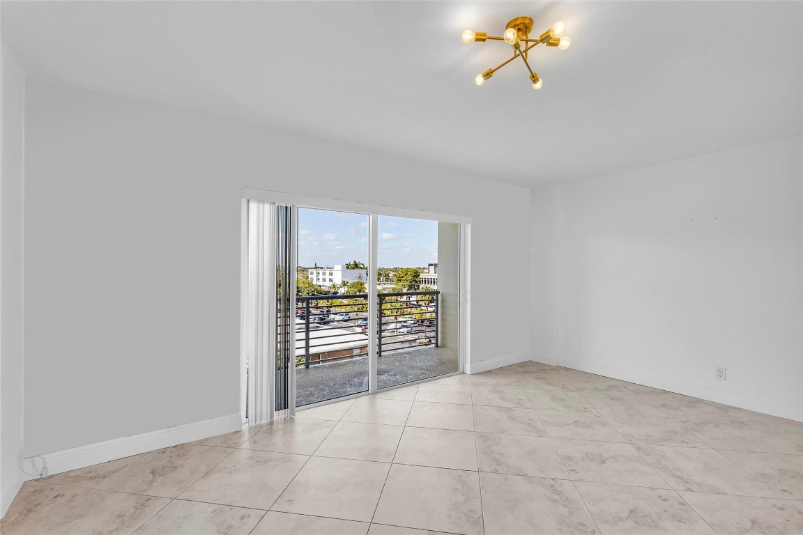 Lauderdale Tower - Residential