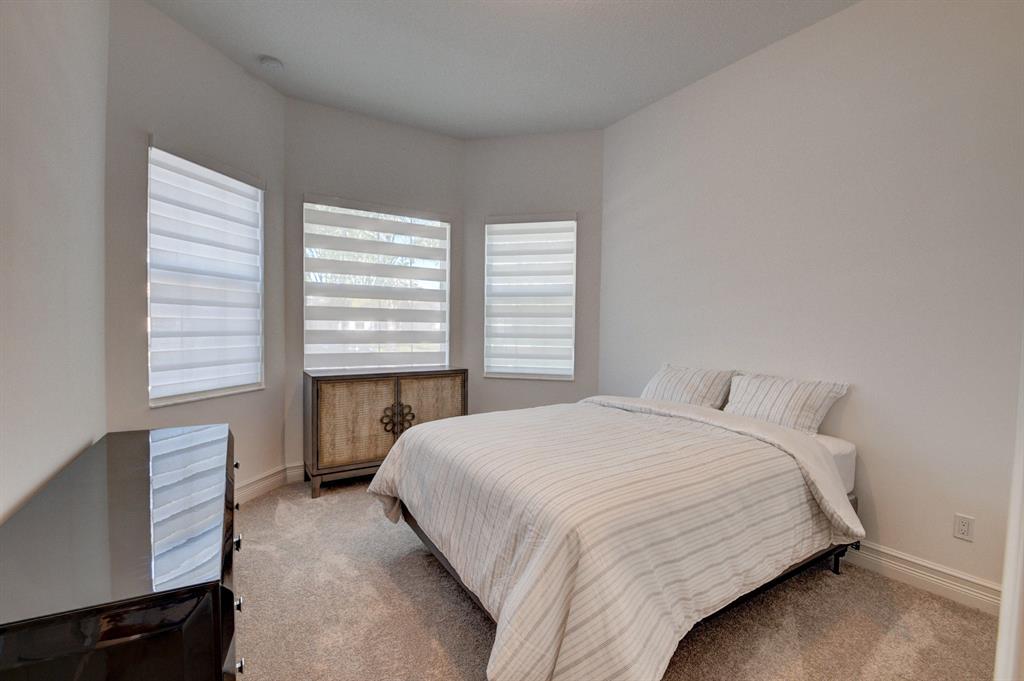 Valencia Bay - Residential