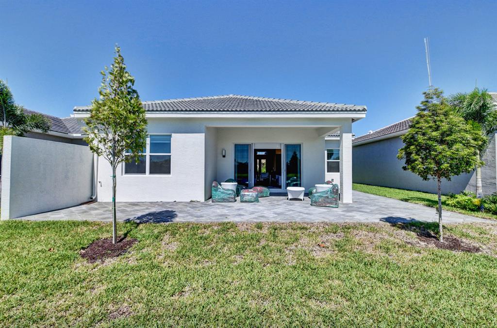 Valencia Bay - Residential