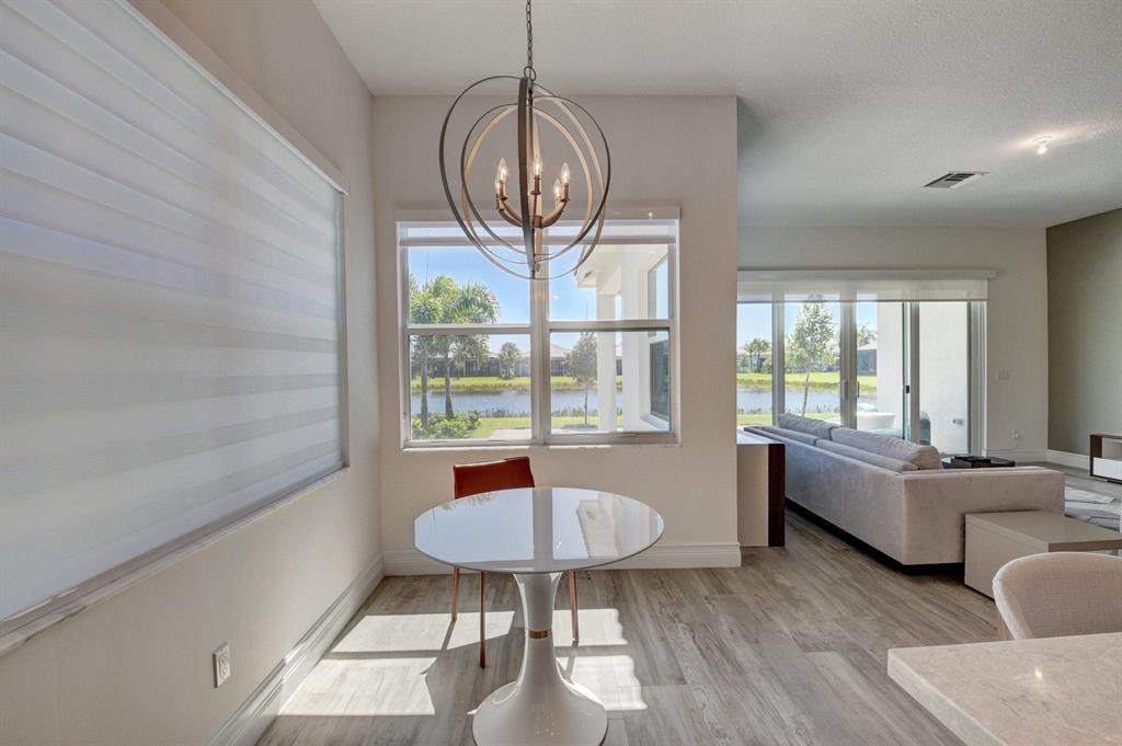 Valencia Bay - Residential