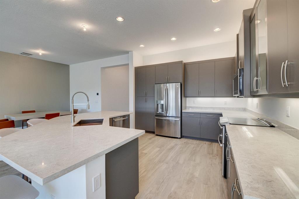 Valencia Bay - Residential