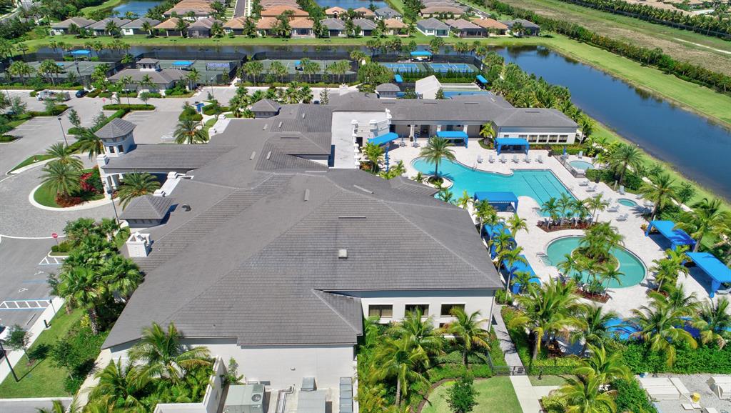 Valencia Bay - Residential