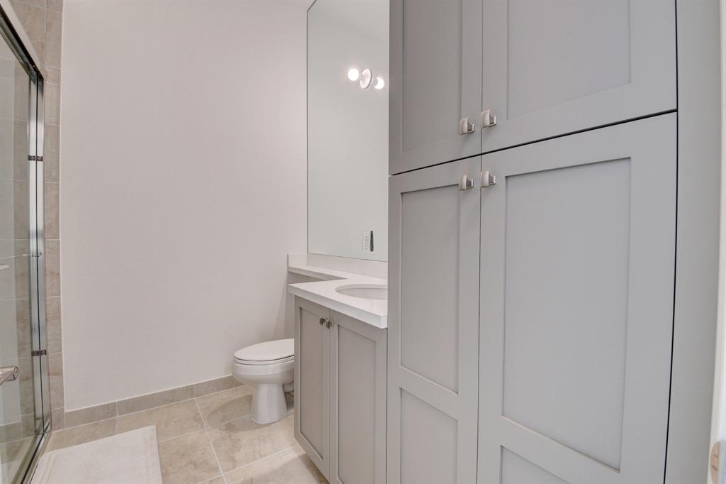 Valencia Bay - Residential