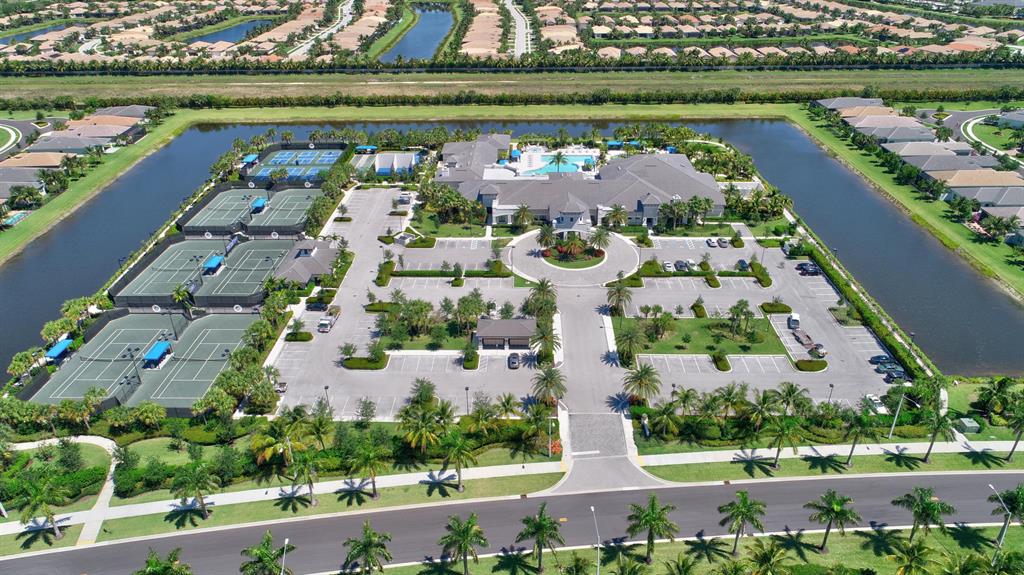 Valencia Bay - Residential