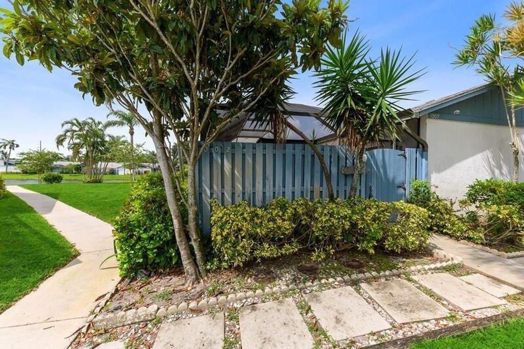 Photo of 1002 Timberlane Circle Cir #B, Green Acres, FL 33463 (MLS # R10741407)