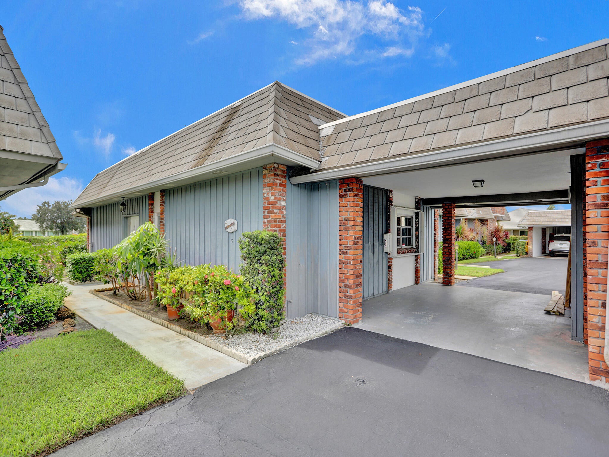 340 Orange Tree Drive 3