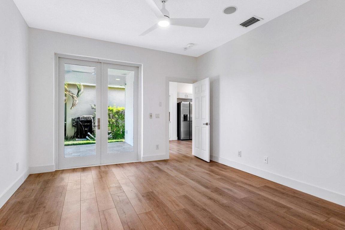 Delray Lakes - Residential