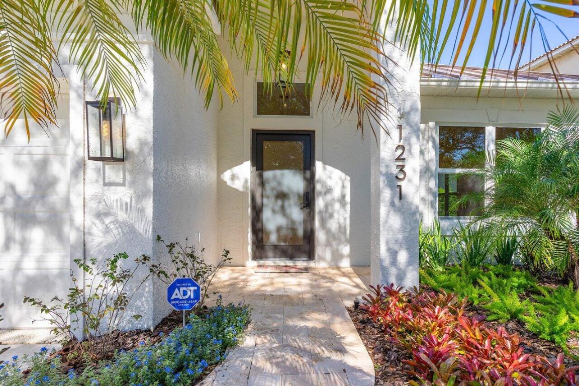 Delray Lakes - Residential