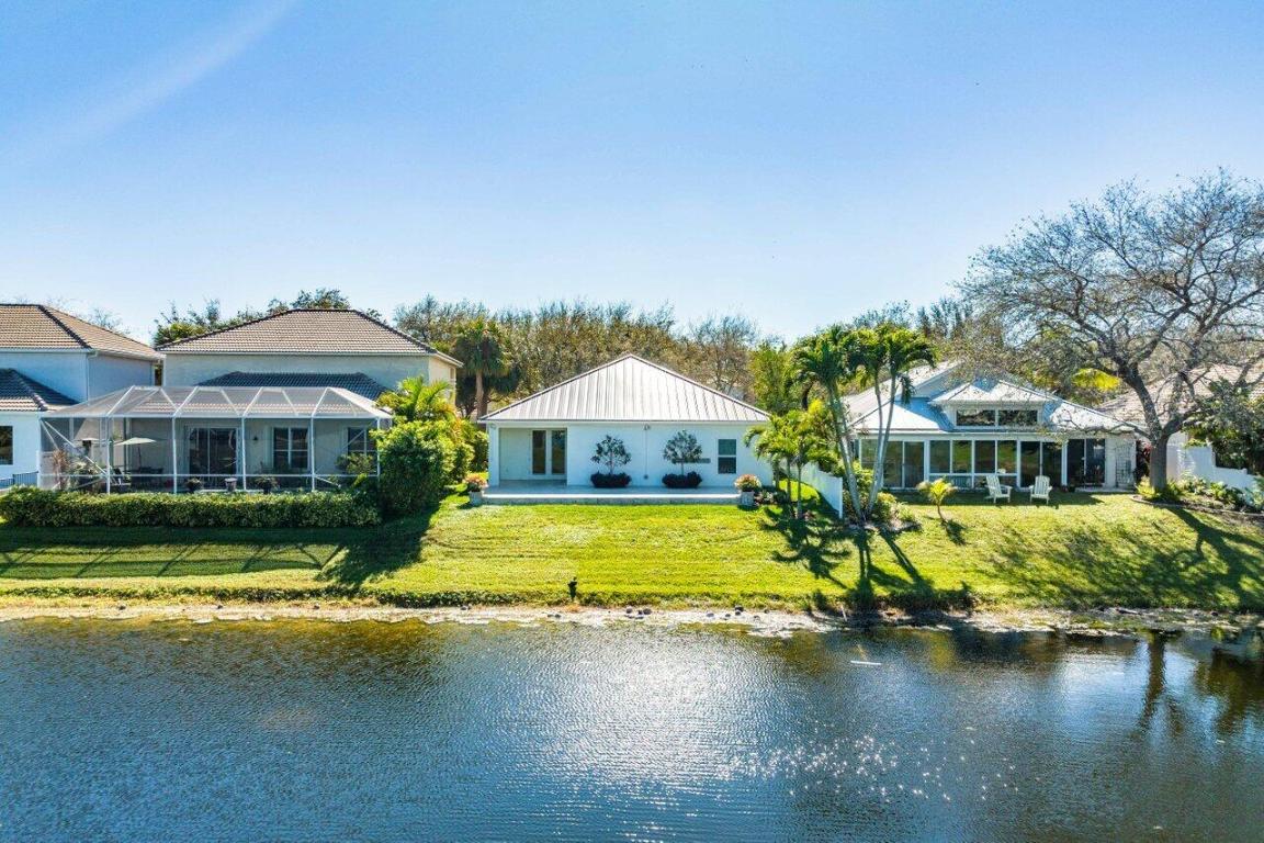 Delray Lakes - Residential