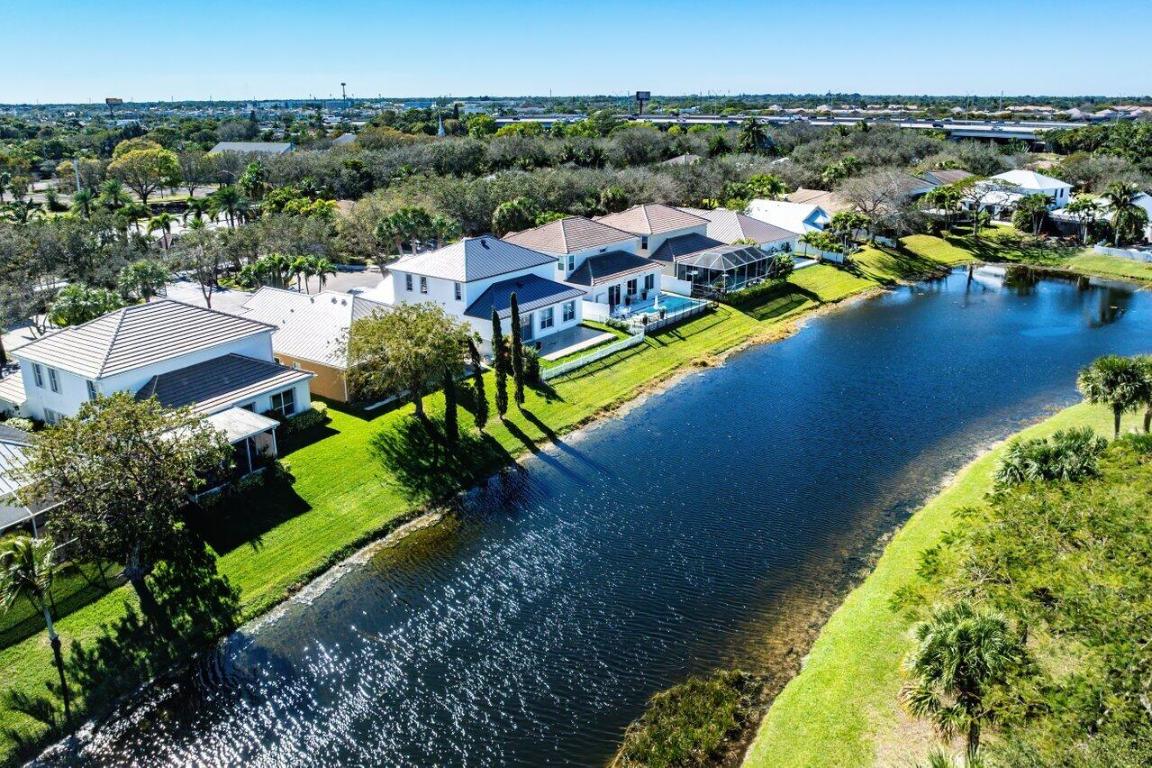 Delray Lakes - Residential