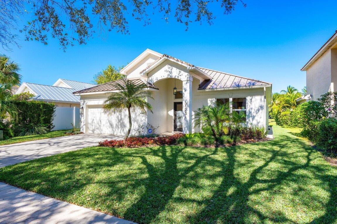 Delray Lakes - Residential
