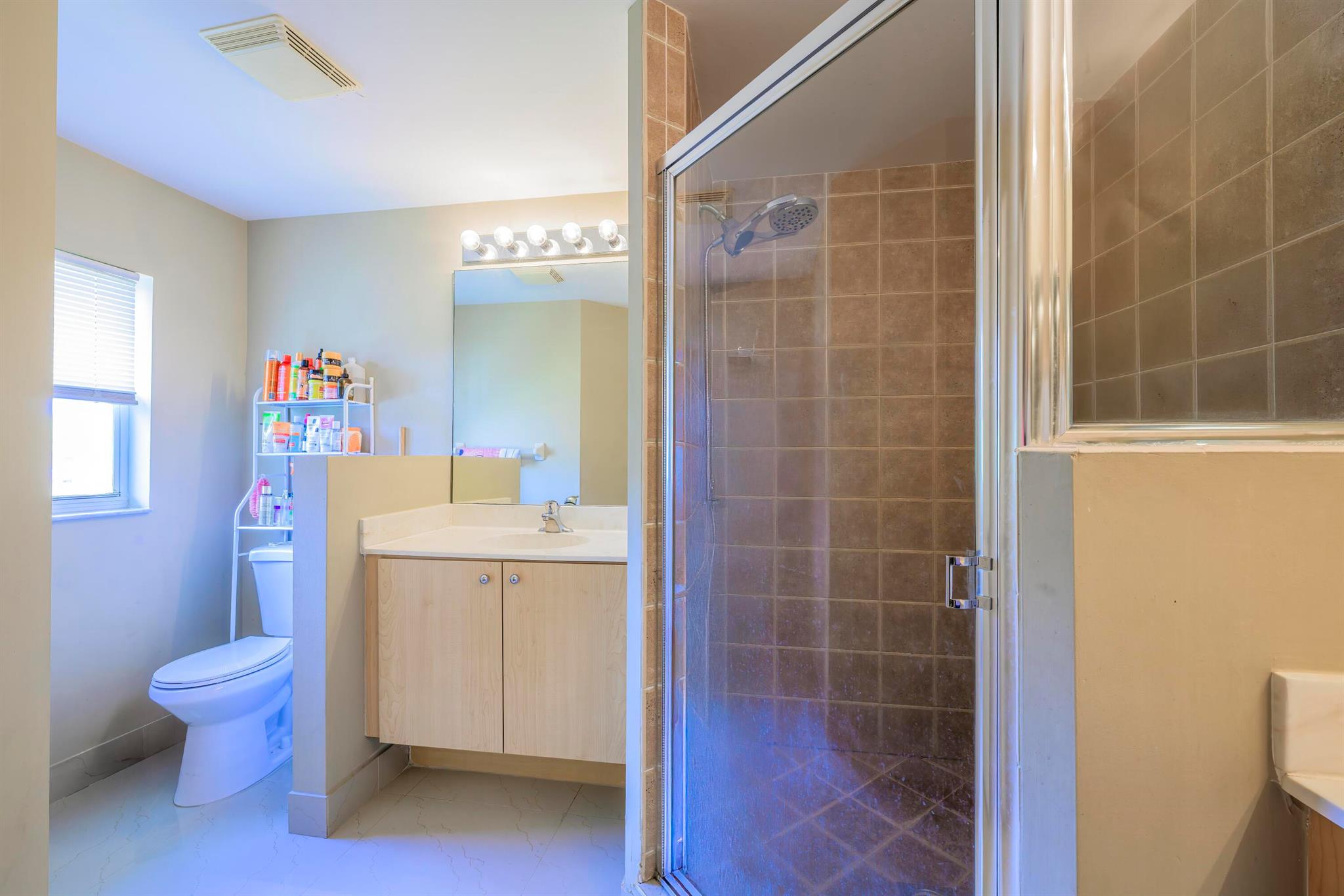6081 Seminole Gardens Circle
