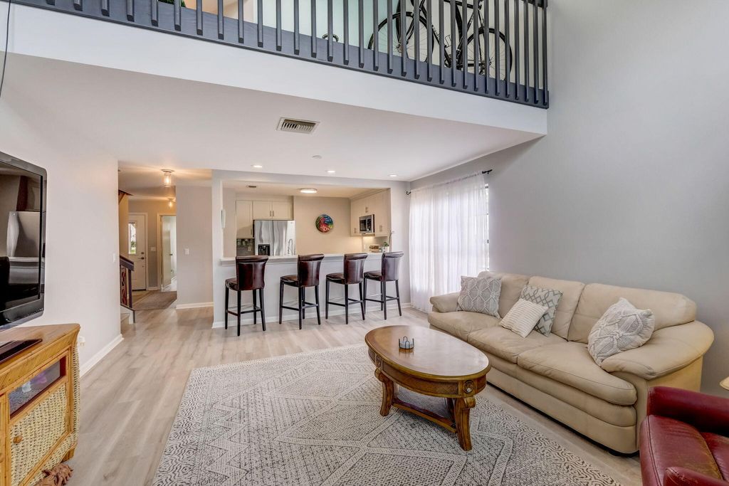 Photo of 2379 Treasure Isle Drive #21, Palm Beach Gardens, FL 33410 (MLS # R10957719)