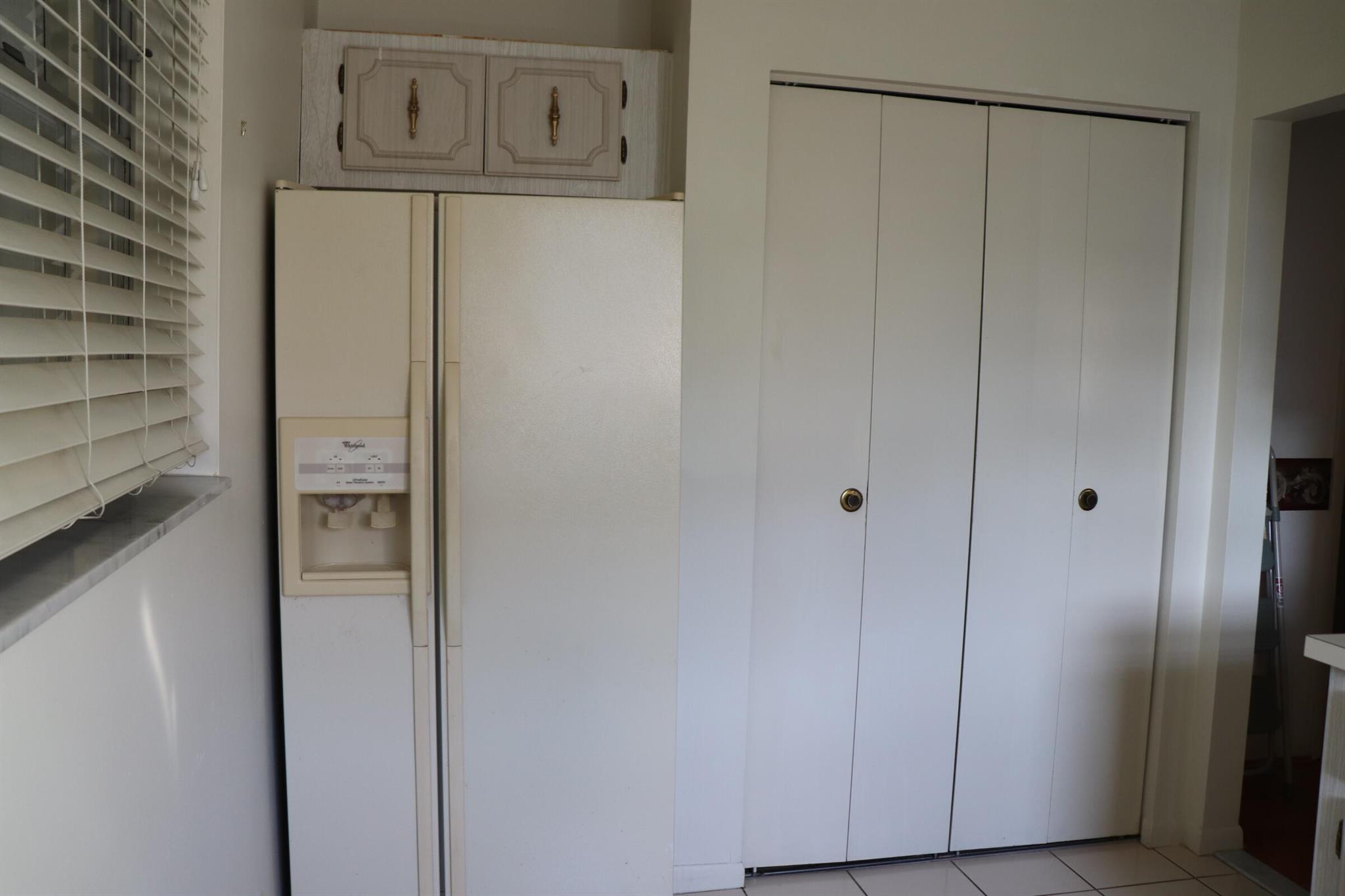 COUNTRY MANORS - Residential