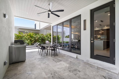 Tiny photo for 735 SE 4th Avenue, Delray Beach, FL 33483 (MLS # B26086991)