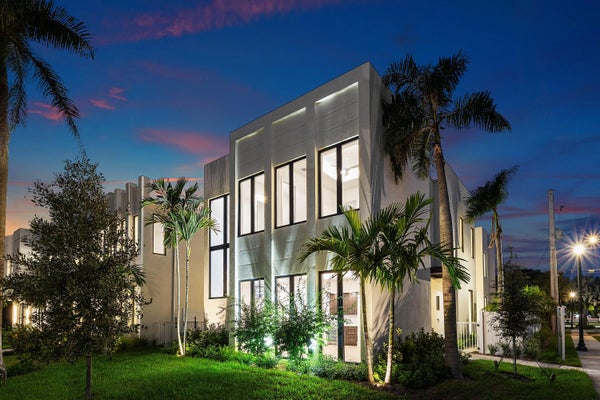 735 SE 4TH AVE, DELRAY BEACH, FL 33483 - Image 98e7e4ac9b5c23ea211116a9265e0638/1691269490