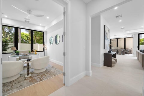 Tiny photo for 735 SE 4th Avenue, Delray Beach, FL 33483 (MLS # B26086991)