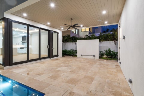 Tiny photo for 735 SE 4th Avenue, Delray Beach, FL 33483 (MLS # B26086991)