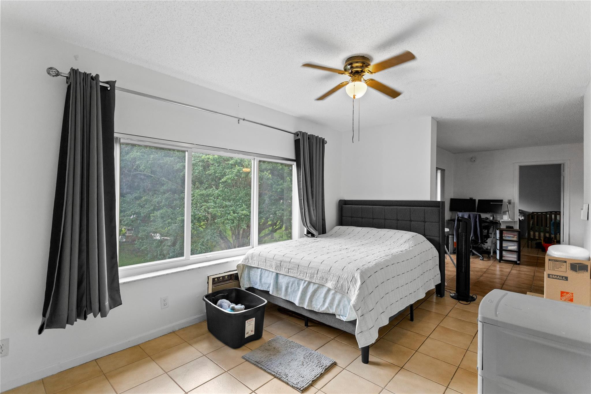 HOLLYBROOK GOLF AND TENNIS CLUB - Residential