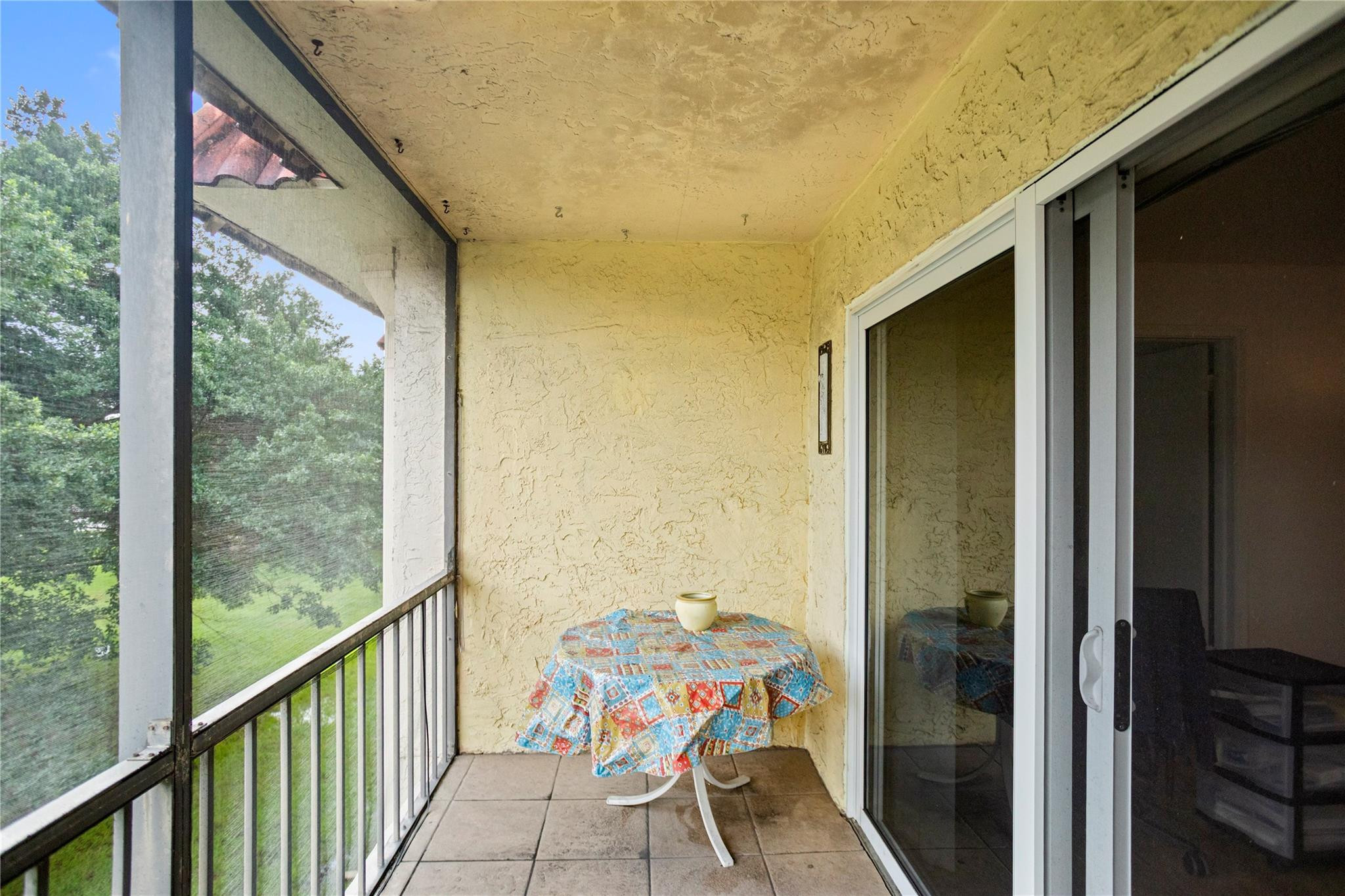 HOLLYBROOK GOLF AND TENNIS CLUB - Residential