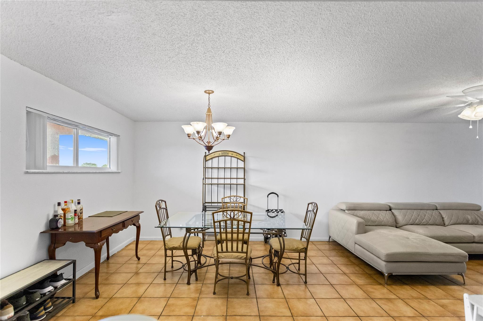 HOLLYBROOK GOLF AND TENNIS CLUB - Residential