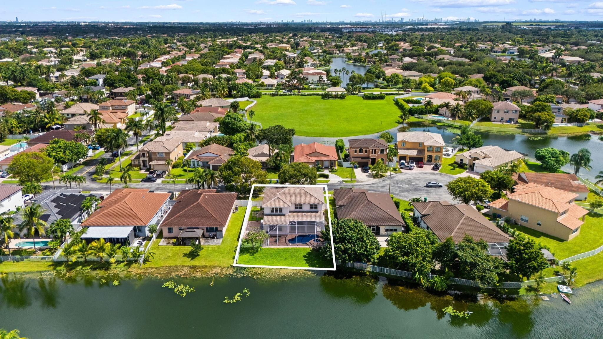 Tequesta Cove - Residential