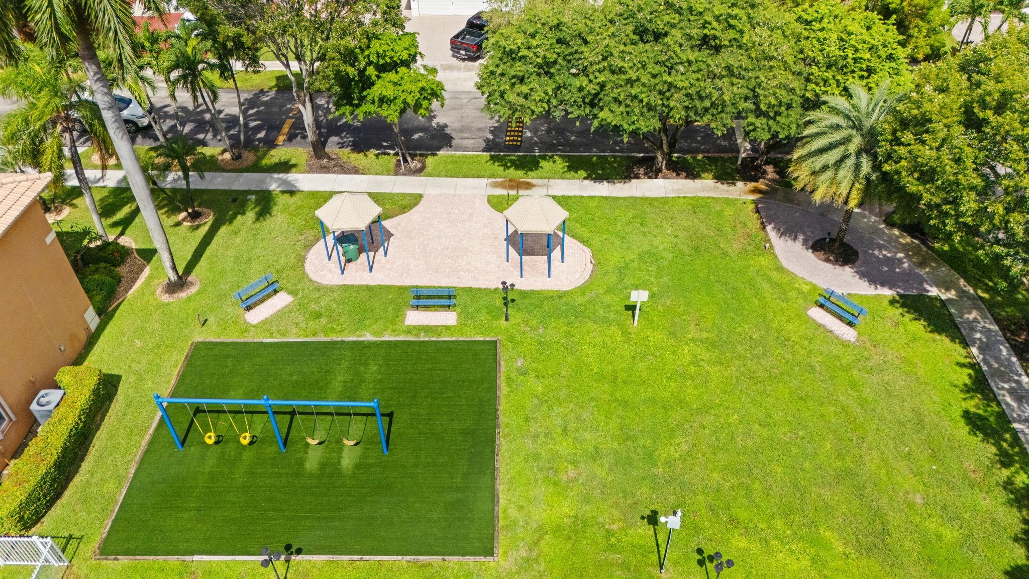 Tequesta Cove - Residential
