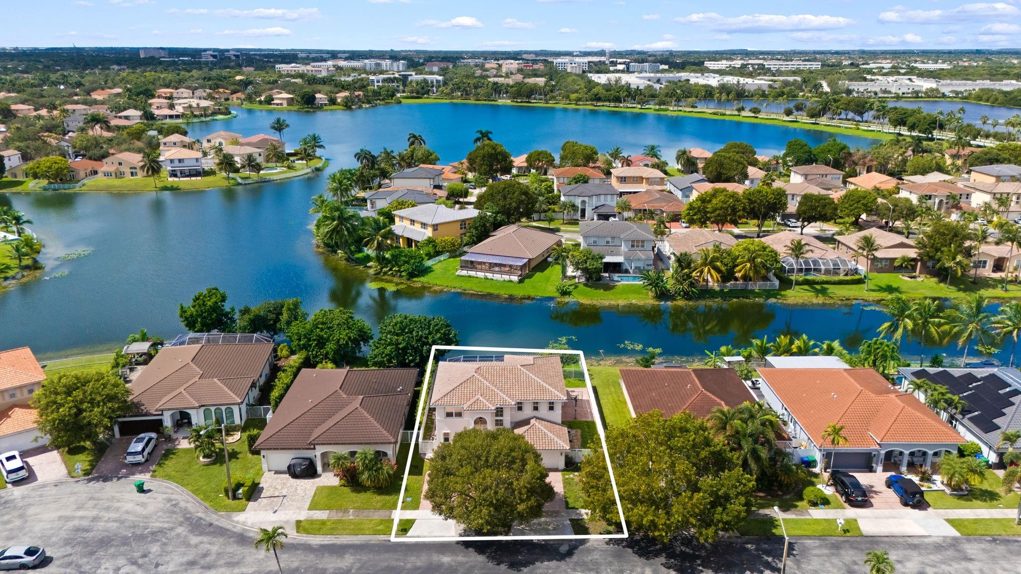 Tequesta Cove - Residential