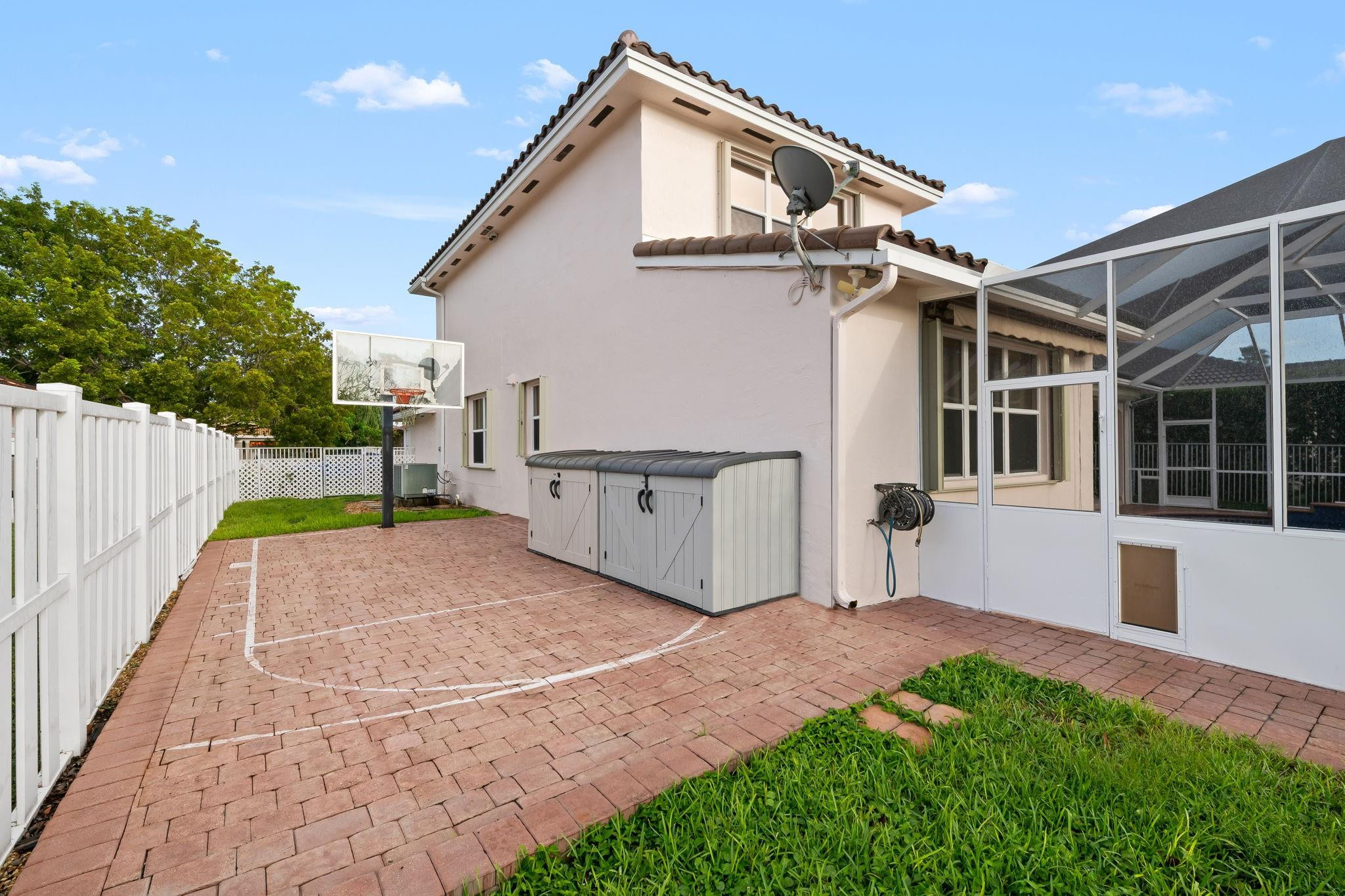 Tequesta Cove - Residential