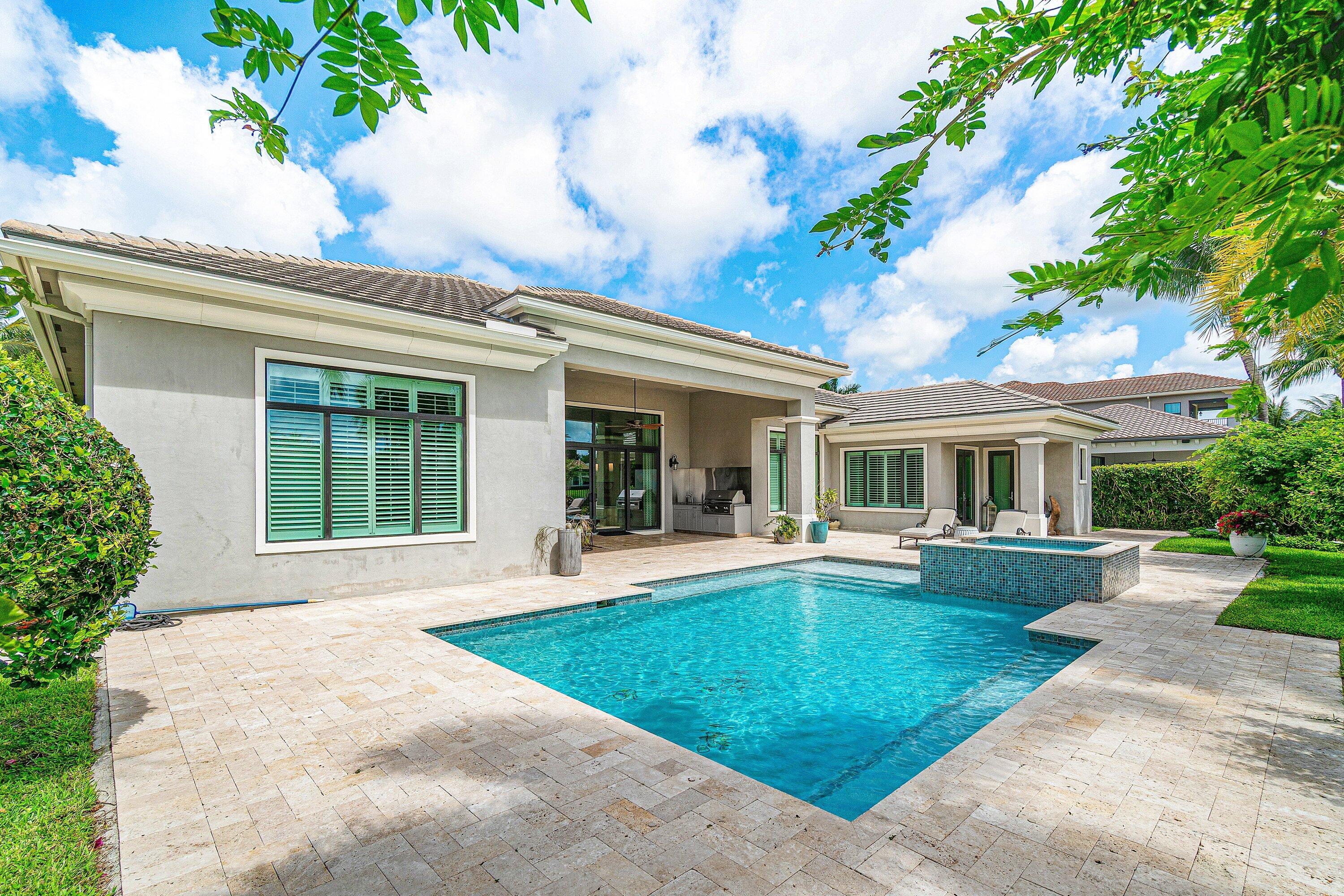 Seven Bridges - Residential