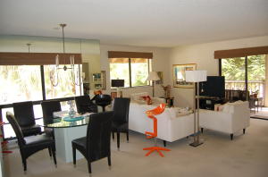 GOLF VILLAS - Residential