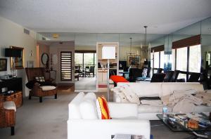 GOLF VILLAS - Residential