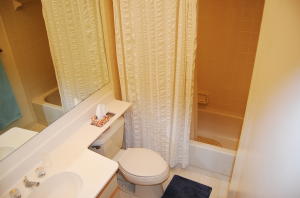 GOLF VILLAS - Residential