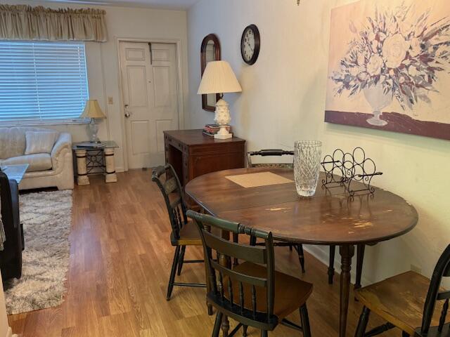 MURRY HILLS APT BLDG COND - Residential