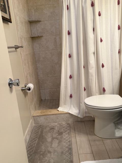 MURRY HILLS APT BLDG COND - Residential