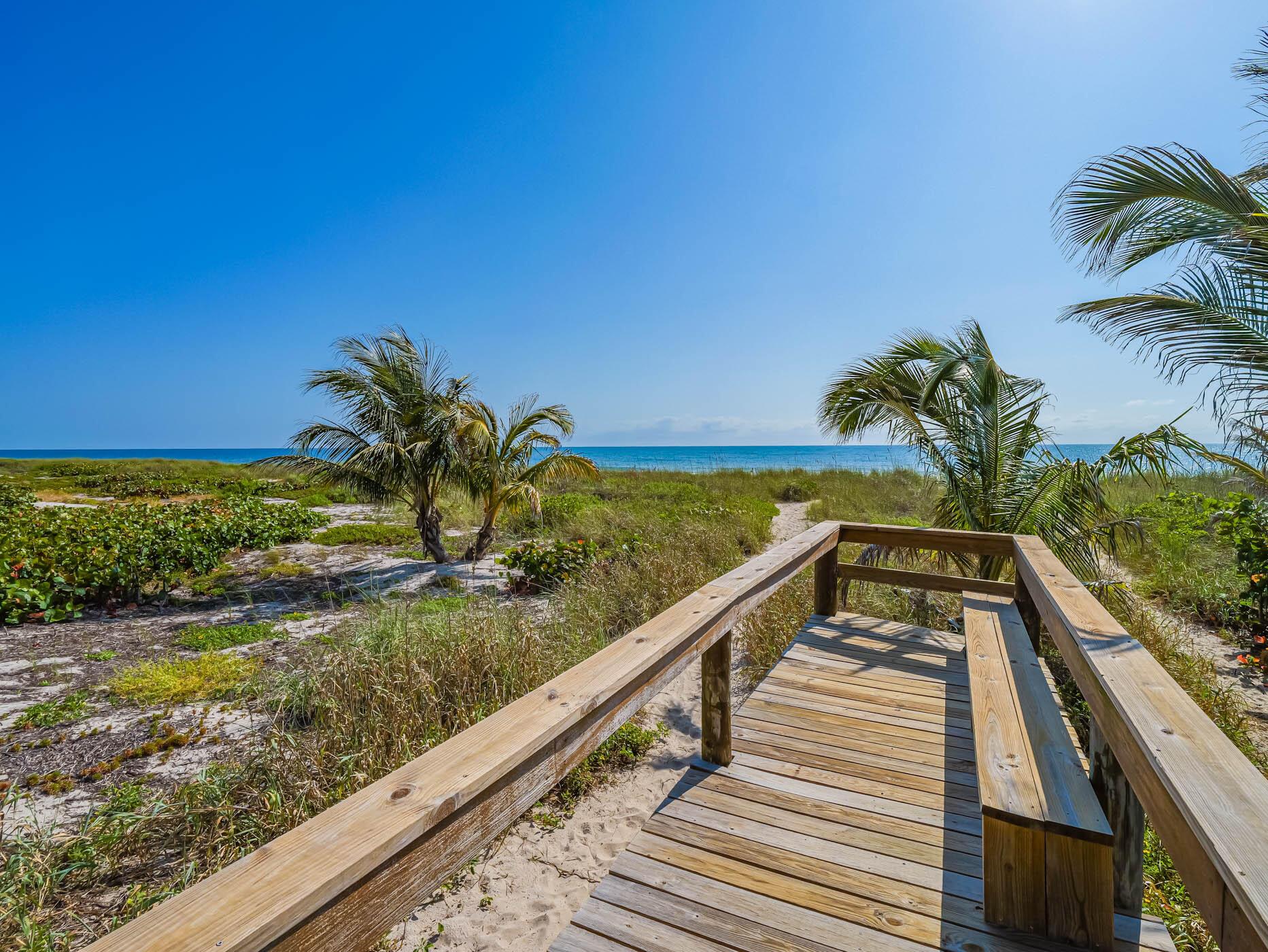 SANDS ON THE OCEAN SECTIO - Residential