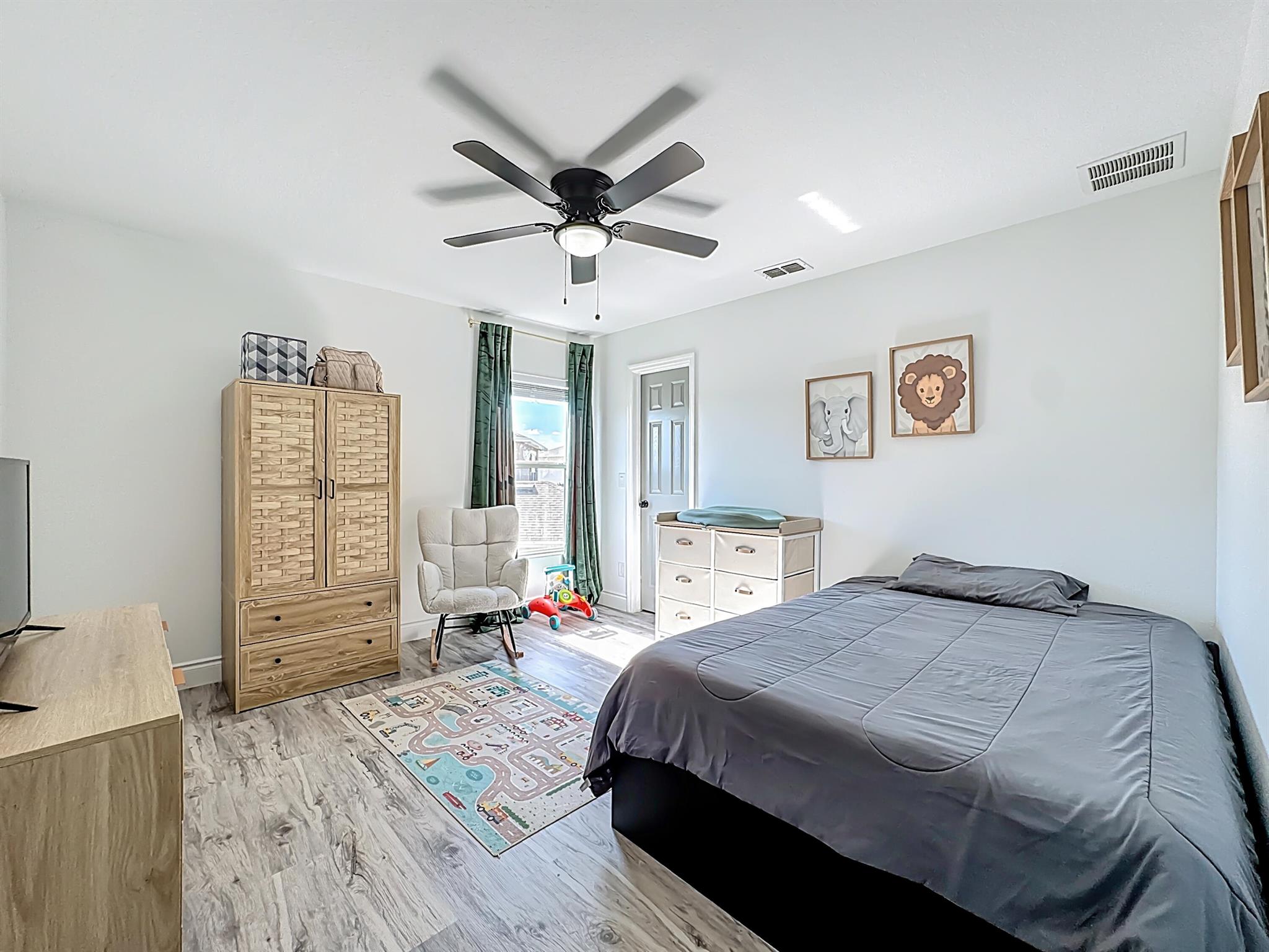 SOUTHMEADOW - Residential