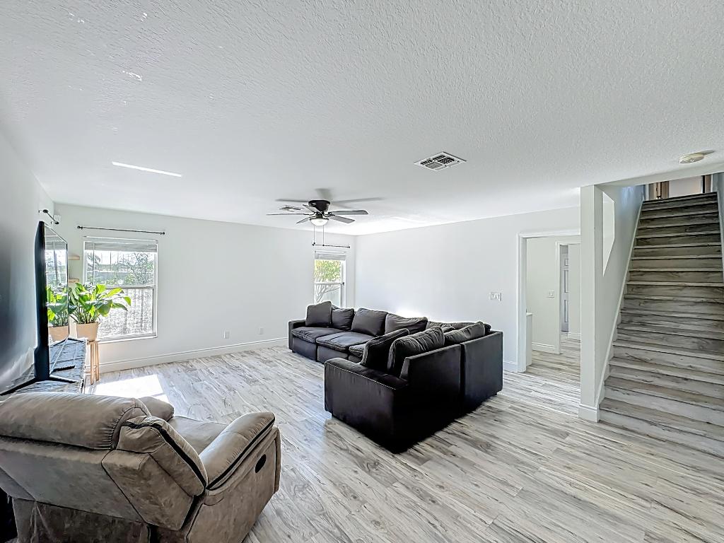 SOUTHMEADOW - Residential