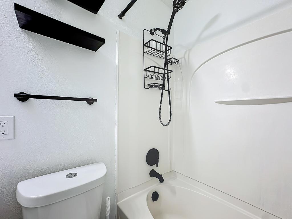 SOUTHMEADOW - Residential